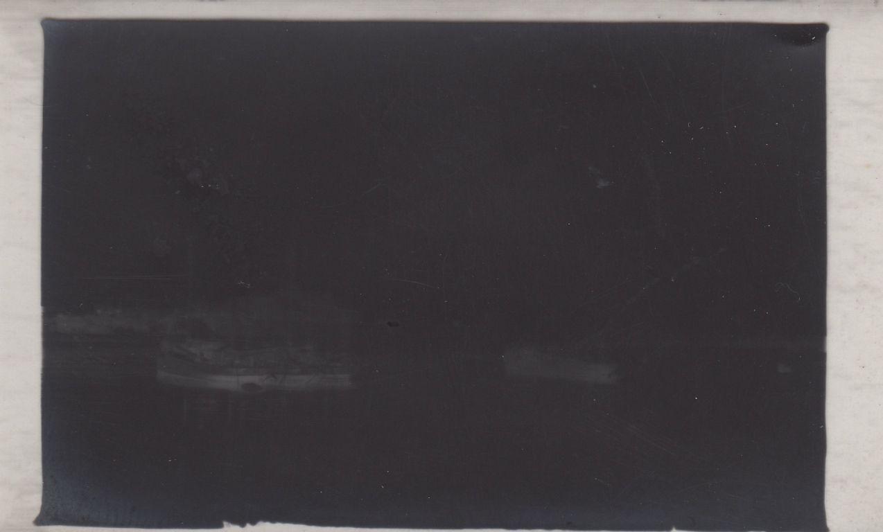 This is normally the back of the picture.